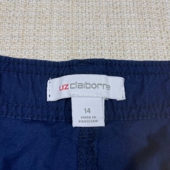 Liz Claiborne Cropped Pants Women's 14 Navy Blue Stretch Comfy - Picture 3 of 8